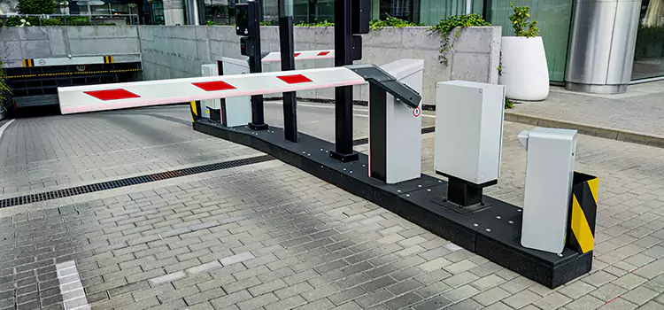 Custom Gate Design & Integration Pacifica
